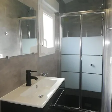 Dos Torres Rivendel - Vistas A La Basilica Del Pilar Apartment *